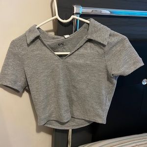 PacSun Grey Cropped Top With Opening At the Bottom